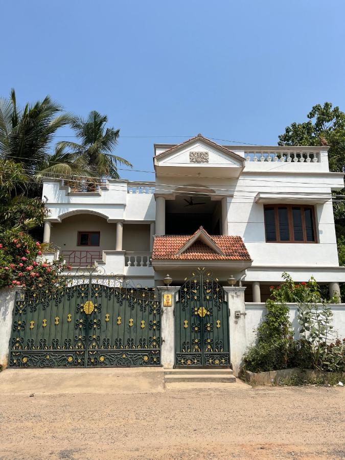 Tulip Villa 3Bhk 2Bhk And 1Bhk Located Near Chunnambar Boat House And Paradise Beach Purnankuppam Екстер'єр фото