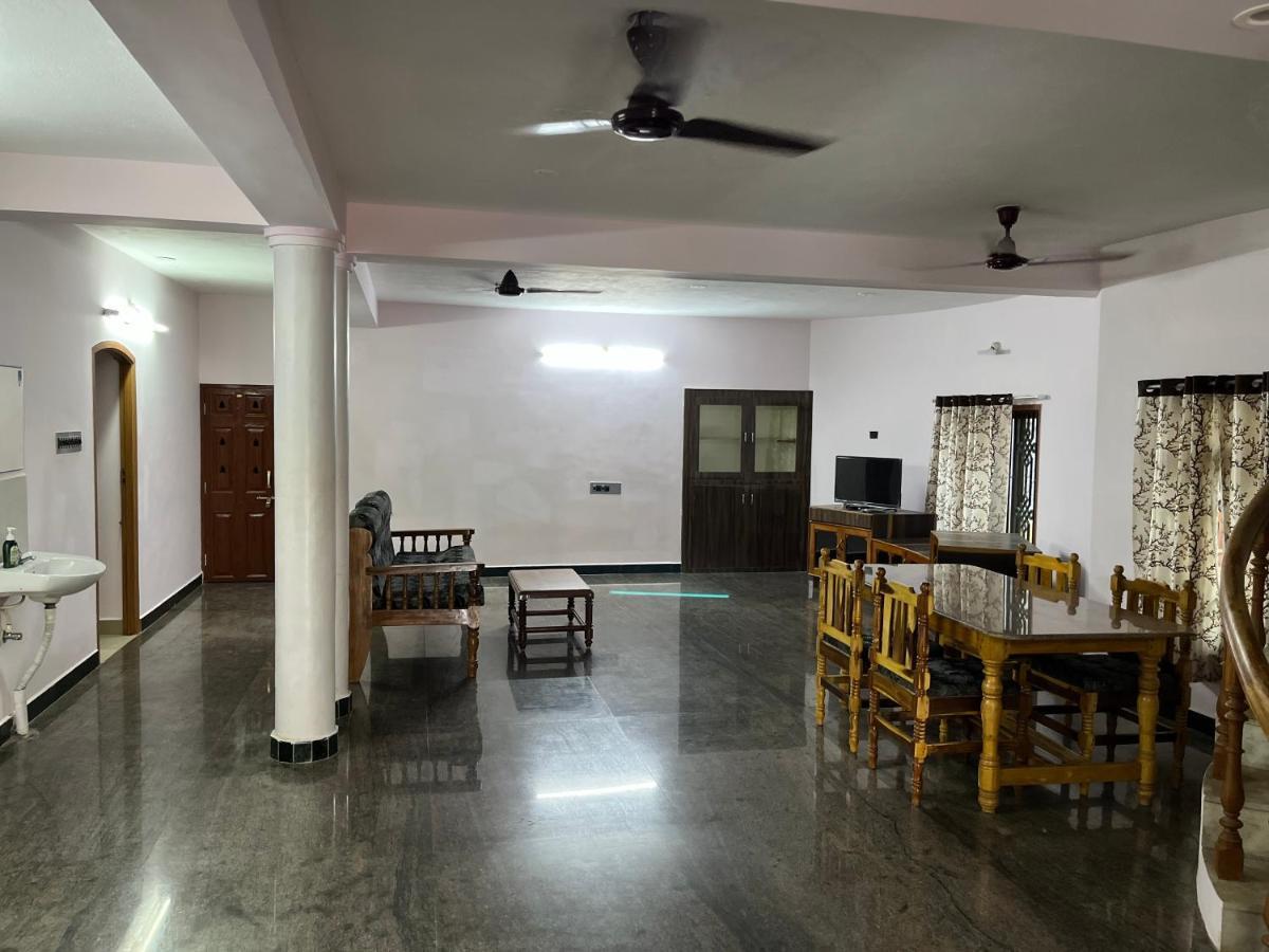 Tulip Villa 3Bhk 2Bhk And 1Bhk Located Near Chunnambar Boat House And Paradise Beach Purnankuppam Екстер'єр фото