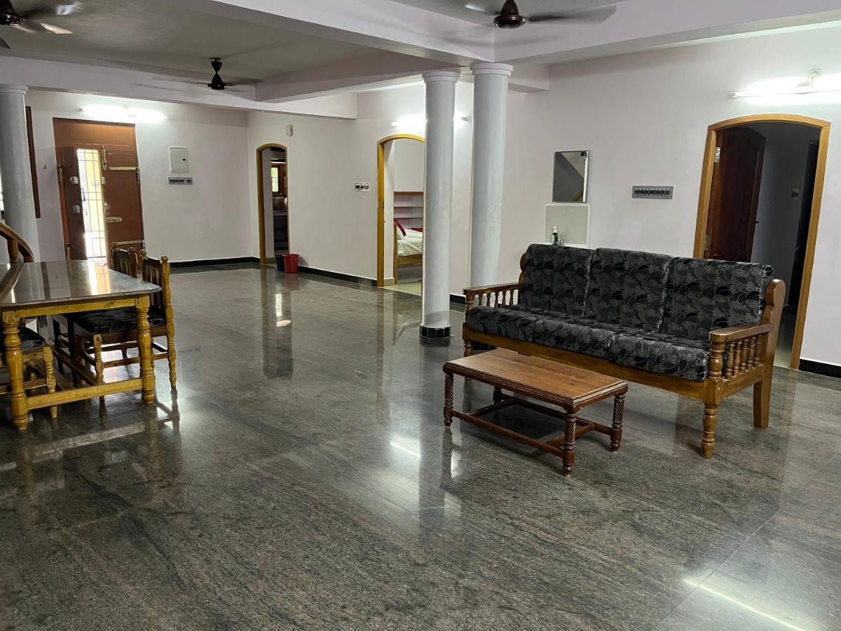 Tulip Villa 3Bhk 2Bhk And 1Bhk Located Near Chunnambar Boat House And Paradise Beach Purnankuppam Екстер'єр фото