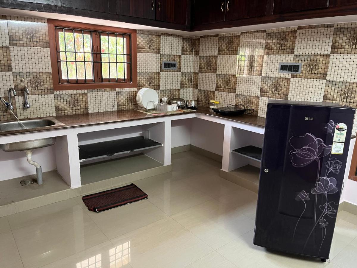 Tulip Villa 3Bhk 2Bhk And 1Bhk Located Near Chunnambar Boat House And Paradise Beach Purnankuppam Екстер'єр фото